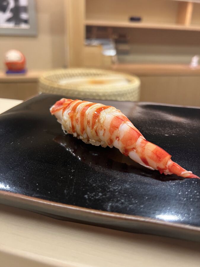 予約が取れたら、一生モノ──日本橋蛎殻町すぎた。男が一度は連れていきたい、食べログ日本一の鮨