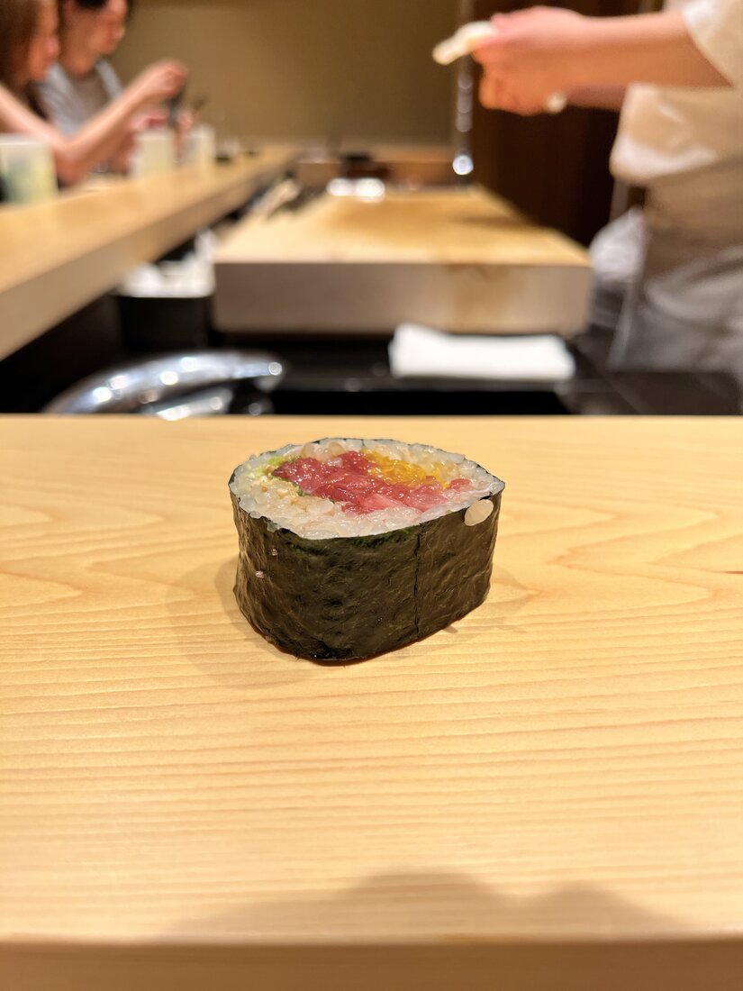 寿司健 太いトロたく巻き